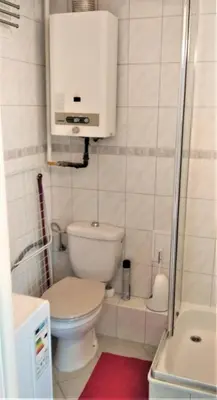 Łazienka w obiekcie apartament Hallera Square Warsaw 27m2