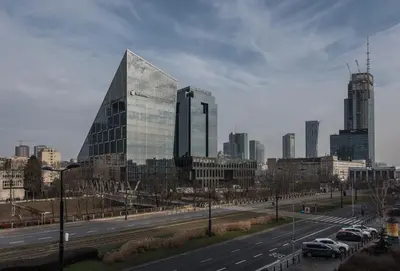 Widok na miasto Warszawa z tego apartamentu