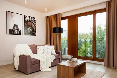 Część wypoczynkowa w obiekcie Apartments Warsaw Magazynowa by Noclegi Renters