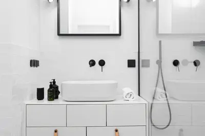 Łazienka w obiekcie Apartments Warsaw Targowa by Noclegi Renters