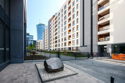 Budynek, w którym mieści się apartament