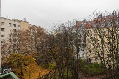Budynek, w którym mieści się apartament