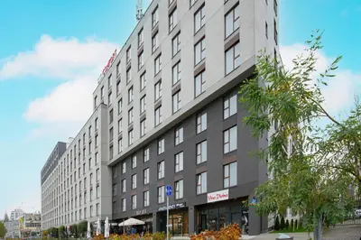 Budynek, w którym mieści się apartament
