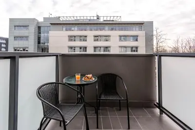 Balkon lub taras w obiekcie Chill Apartments Airport Residence