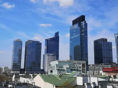 Widok na miasto Warszawa z tego apartamentu