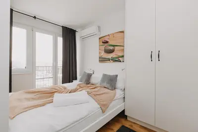 Łóżko lub łóżka w pokoju w obiekcie ShortStayPoland Pańska