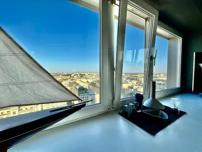 Widok na miasto Warszawa z tego apartamentu
