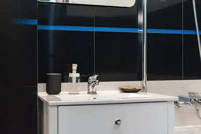 Łazienka w obiekcie Wilcza 26A by Homeprime