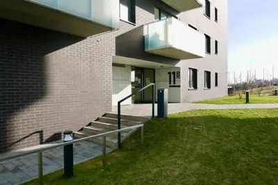 Budynek, w którym mieści się apartament
