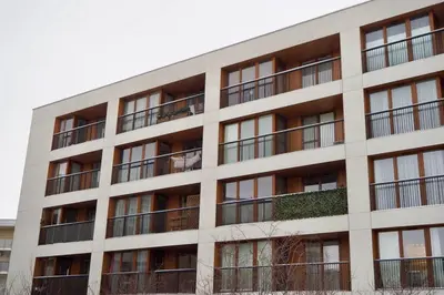 Budynek, w którym mieści się apartament