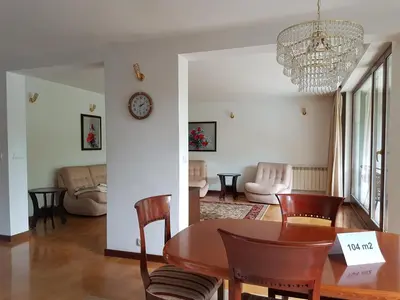 Część wypoczynkowa w obiekcie Apartment Nowiniarska near the Old Town