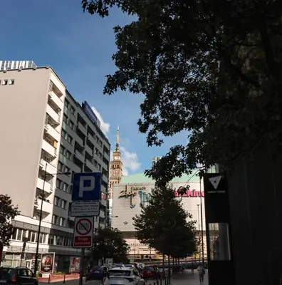 Budynek, w którym mieści się apartament