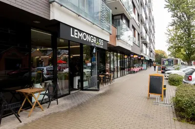 Budynek, w którym mieści się apartament
