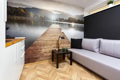 Część wypoczynkowa w obiekcie Affordable Underground Micro Apartment Grochowska by Noclegi Renters