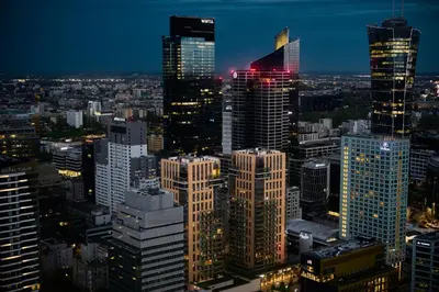 Widok na miasto Warszawa z tego apartamentu