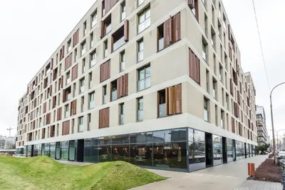 Budynek, w którym mieści się apartament