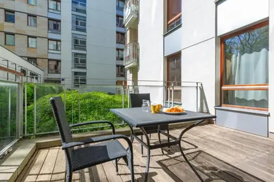 Balkon lub taras w obiekcie Apartments Mokotów Obrzeżna by Noclegi Renters