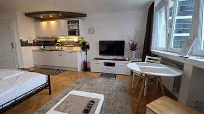 Kuchnia lub aneks kuchenny w obiekcie Like Home Flat B