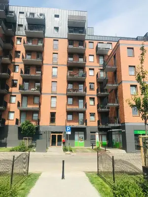 Budynek, w którym mieści się apartament