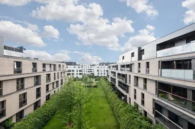 Budynek, w którym mieści się apartament