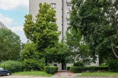 Ogród w obiekcie Apartments City Center Powiśle by Noclegi Renters