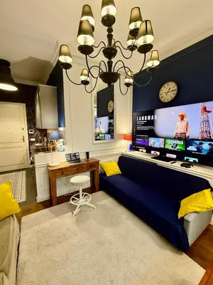 Kuchnia lub aneks kuchenny w obiekcie DECOR metro WiFi 300 Mbs 65TV Netflix HBO