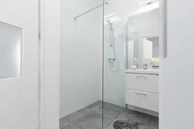 Łazienka w obiekcie Golden Apartment Ursynów by Noclegi Renters