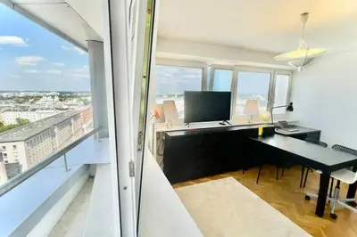 Kuchnia lub aneks kuchenny w obiekcie ORANGE 2 2xMetro fast WiFi 50'TV Netflix HBO AppleTV+ Panorama