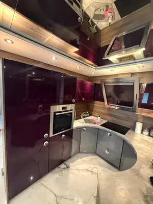 Kuchnia lub aneks kuchenny w obiekcie DeLuxury Mirror Apartament Centrum