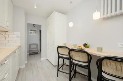 Kuchnia lub aneks kuchenny w obiekcie Schillera Apartments Warsaw by Noclegi Renters