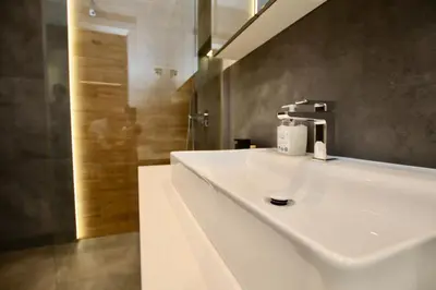 Łazienka w obiekcie Luxury 2-room apartment in Praga-Północ Port Praski