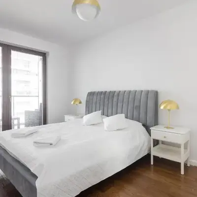 Burakowska Pastel Elegant Apartment by BookingHost