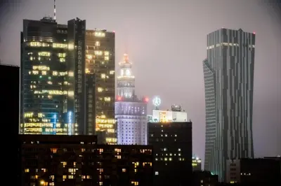 Widok na miasto Warszawa z tego apartamentu