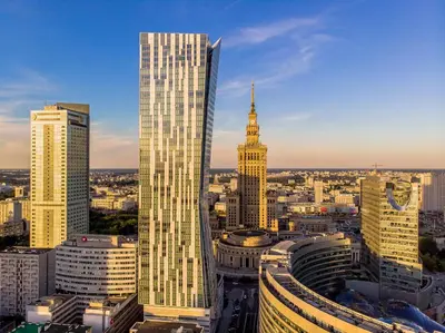 Widok na miasto Warszawa z tego apartamentu