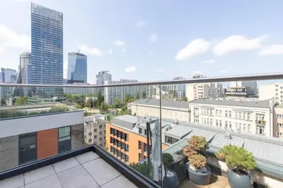 Budynek, w którym mieści się apartament