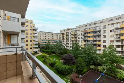 Budynek, w którym mieści się apartament