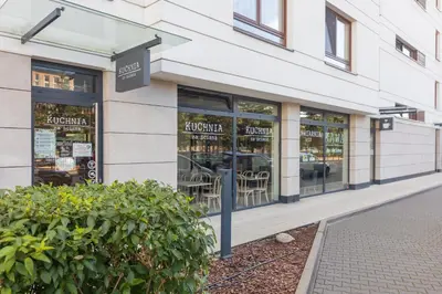Budynek, w którym mieści się apartament