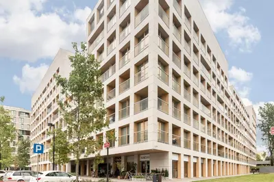 Budynek, w którym mieści się apartament