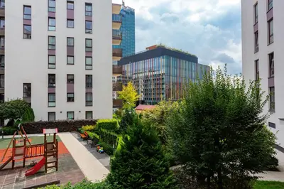 Budynek, w którym mieści się apartament