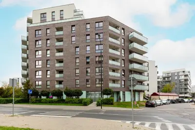 Budynek, w którym mieści się apartament