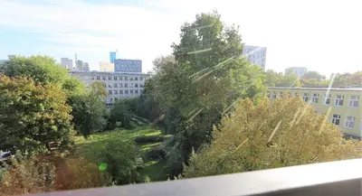 Budynek, w którym mieści się apartament