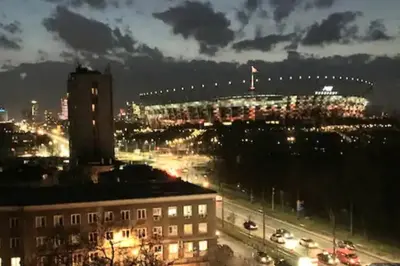 Widok na miasto Warszawa z tego apartamentu