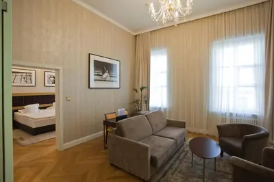 Część wypoczynkowa w obiekcie Tiffi Old Town Hotel