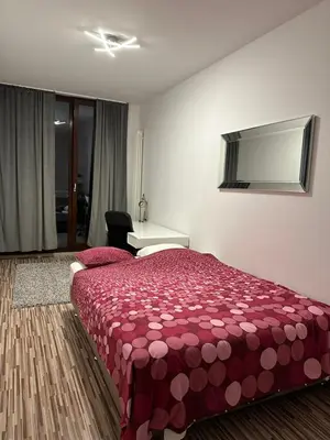 Łóżko lub łóżka w pokoju w obiekcie Two rooms apartment Triton Park