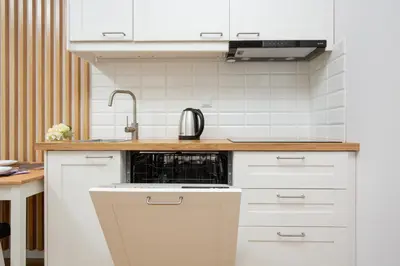 Kuchnia lub aneks kuchenny w obiekcie Forum Wola Jana Kazimierza Apartment by Noclegi Renters