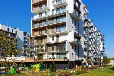 Budynek, w którym mieści się apartament