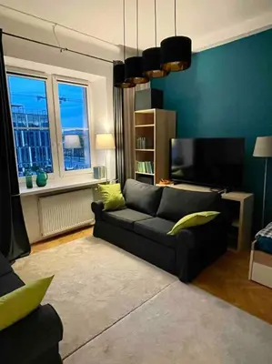 Część wypoczynkowa w obiekcie Super SQUARE Metro x2 fast WiFi 55'TV Netflix HBO AppleTV+ AmazonTV
