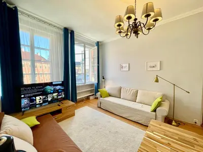 Część wypoczynkowa w obiekcie ROYAL 2 Old Town fast WiFi Netflix HBO AppleTV+