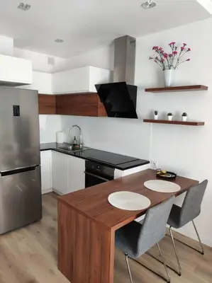 Kuchnia lub aneks kuchenny w obiekcie Branickiego 23 Apartment with AC-close to Medicover and Paley