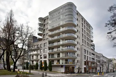 Budynek, w którym mieści się apartament